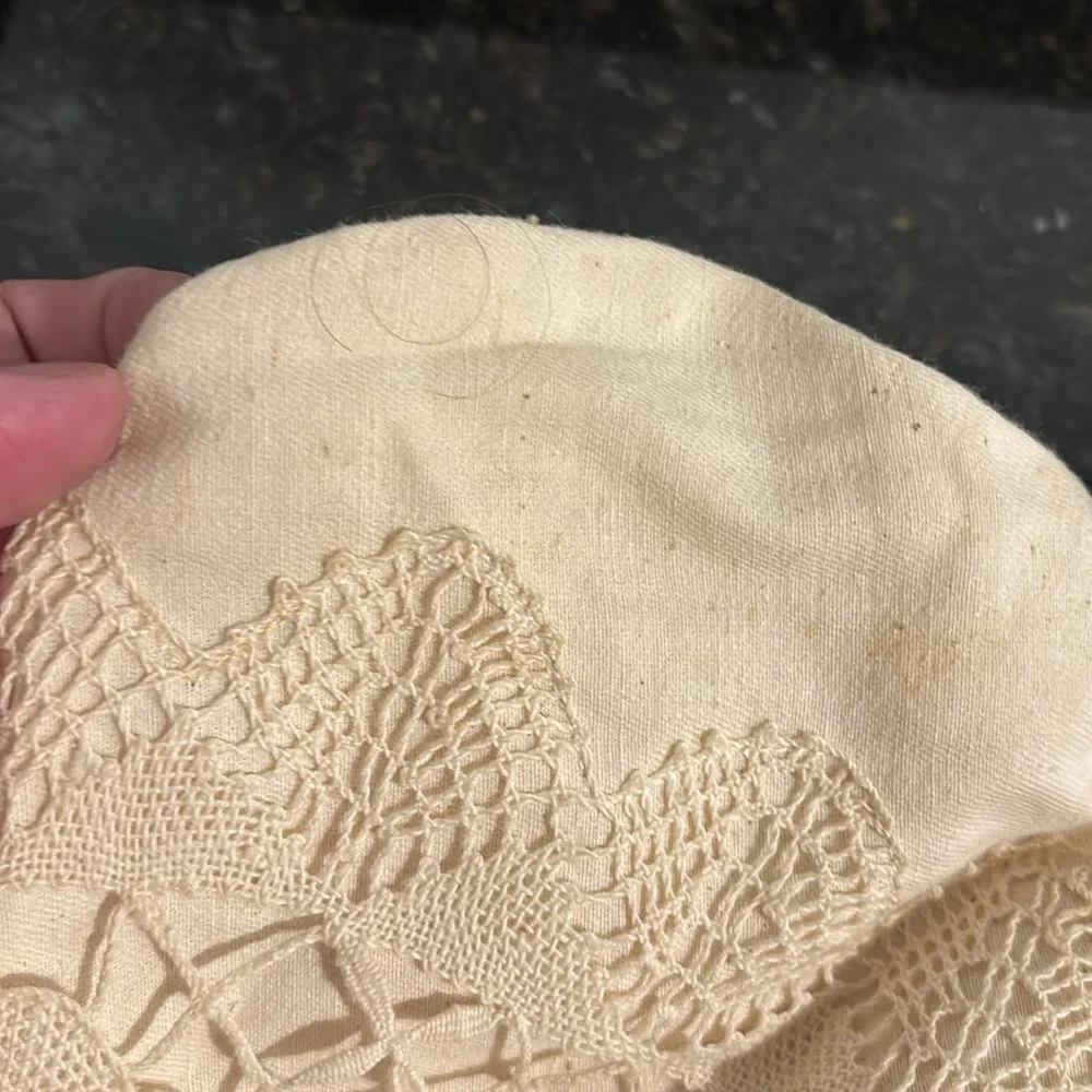 ANDANTE Vintage Cream Crochet Canvas Clutch
